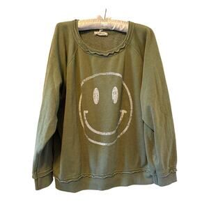 La Biz Smiley Face Crewneck Oversized Sweatshirt in Olive, OS